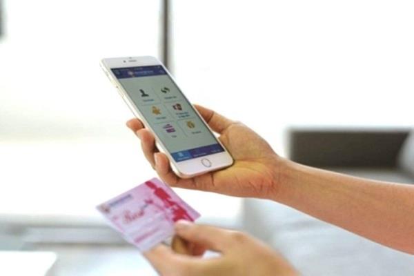 Vay tiền qua app mang đến sự tiện lợi và nhanh chóng cho người tiêu dùng
